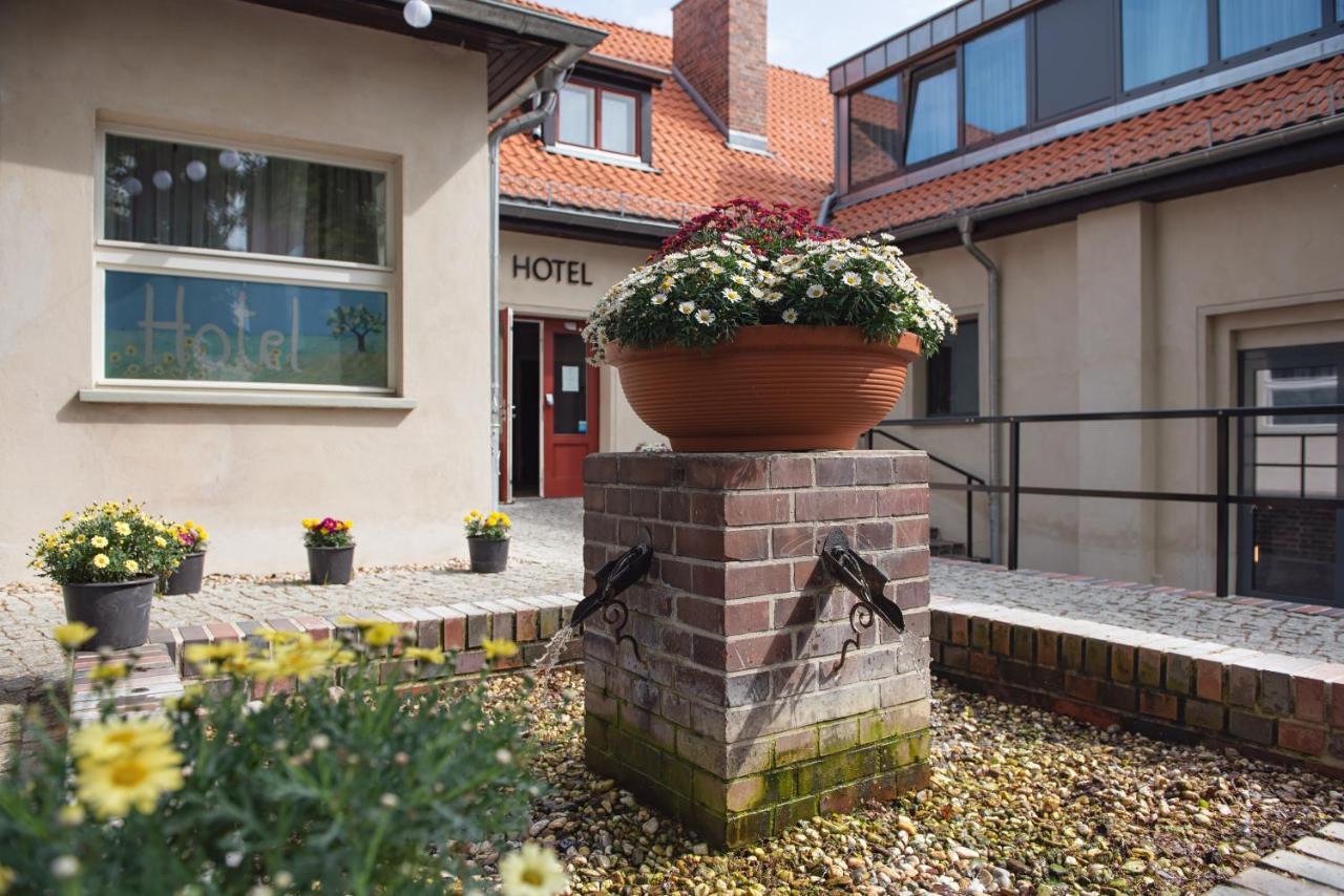 Landhotel Diana Teltow Exterior foto